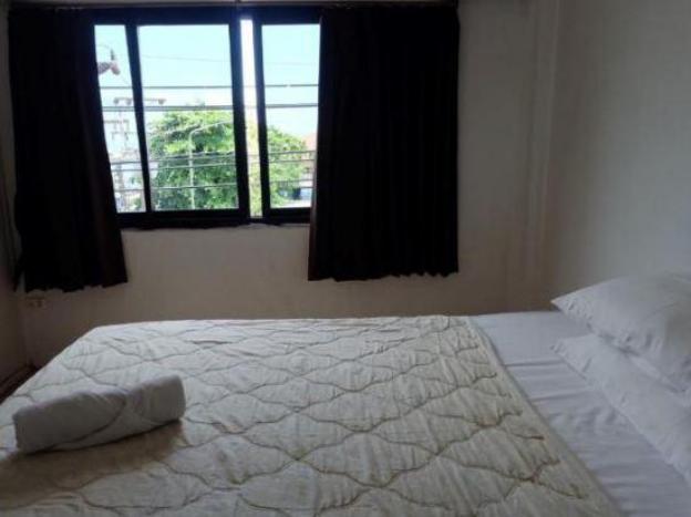 coffee island hostel