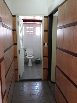 coffee island hostel