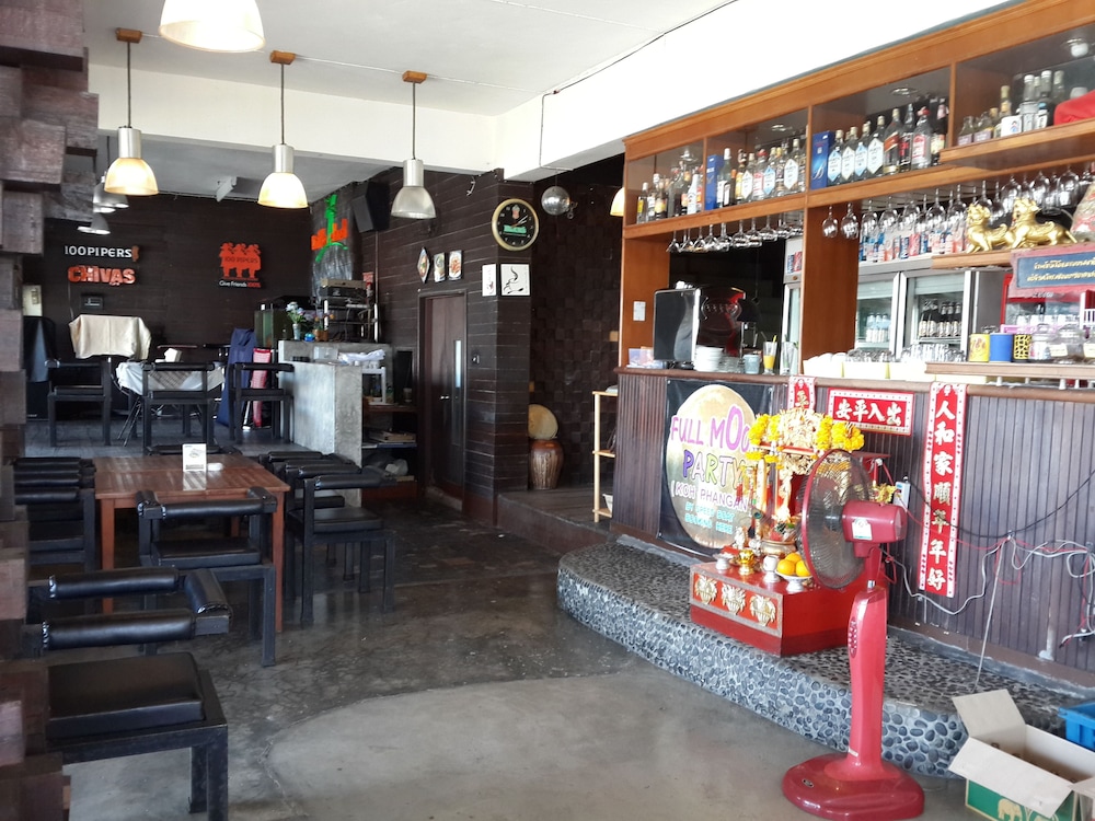 coffee island hostel