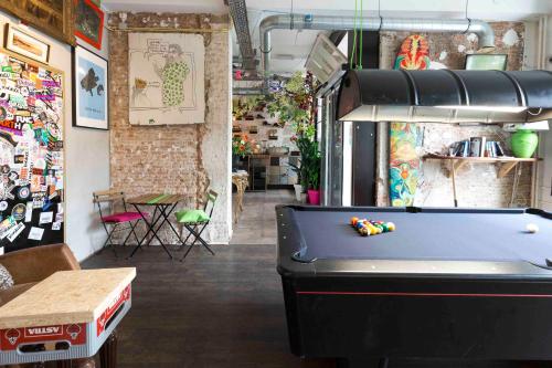 will and tate city stay