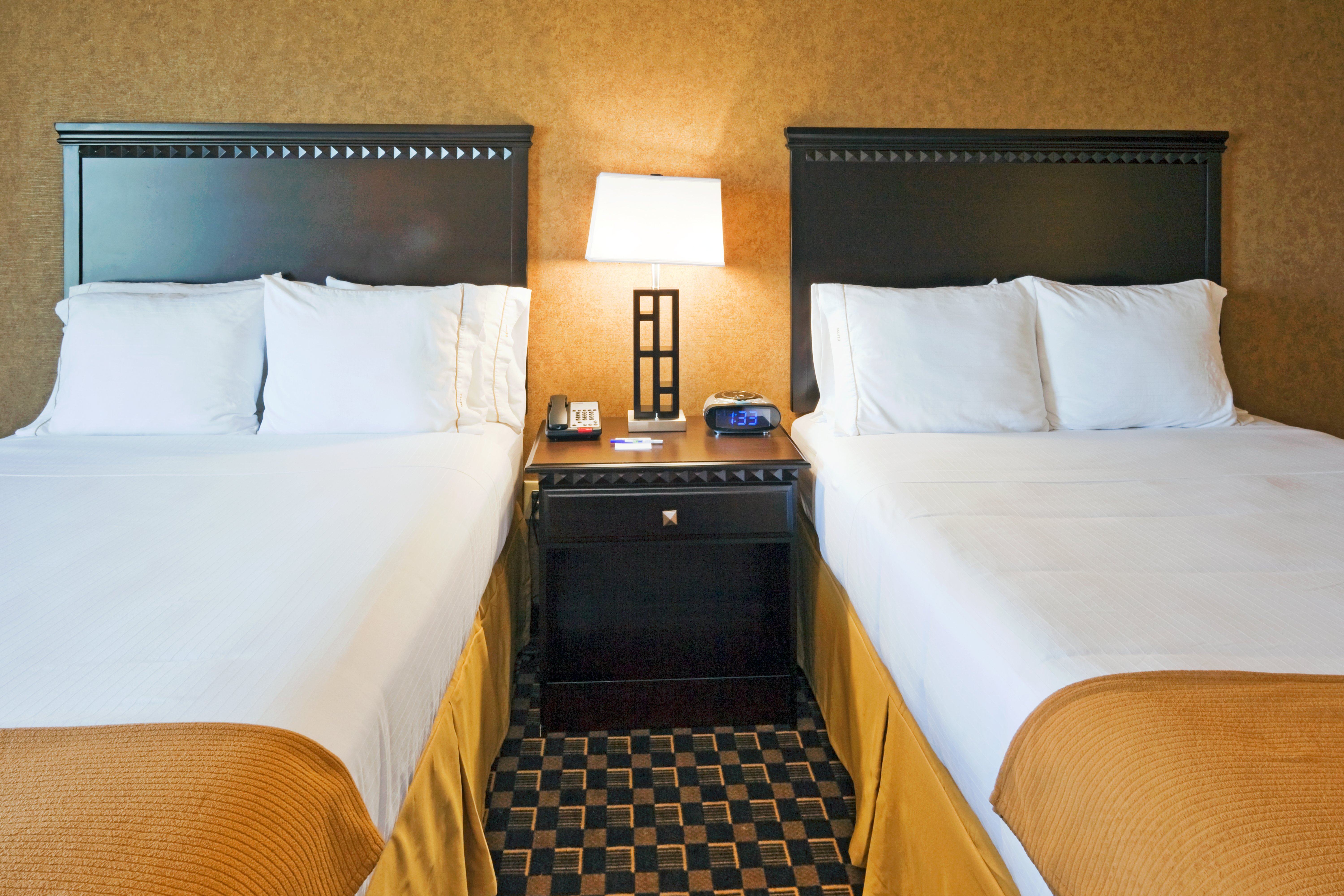 holiday inn express hotel and suites ennis by ihg