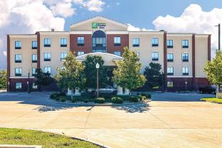 holiday inn express hotel and suites ennis by ihg