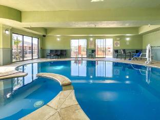 holiday inn express hotel and suites ennis by ihg