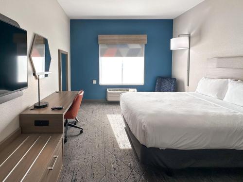 holiday inn express hotel and suites ennis by ihg