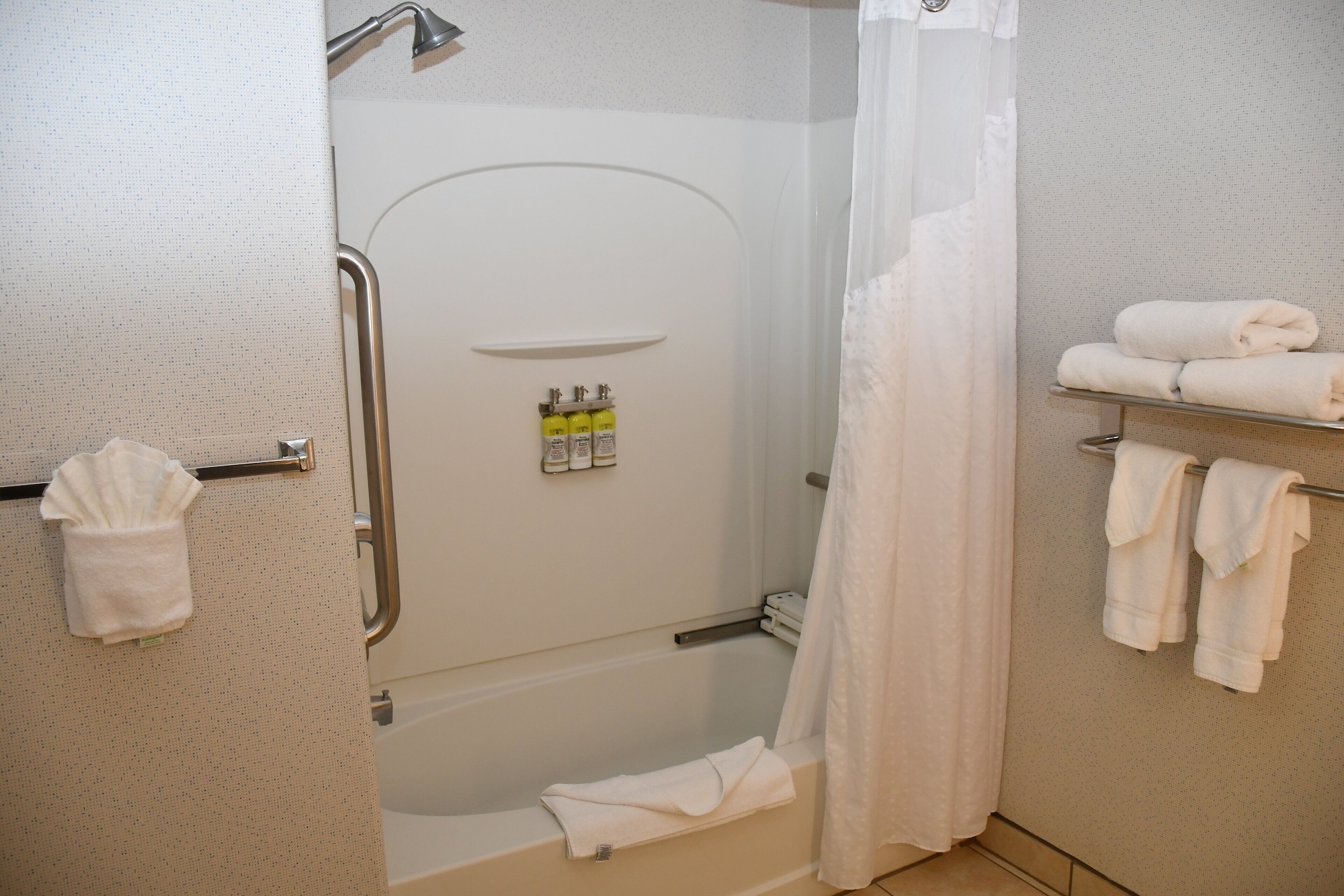 holiday inn express evanston by ihg