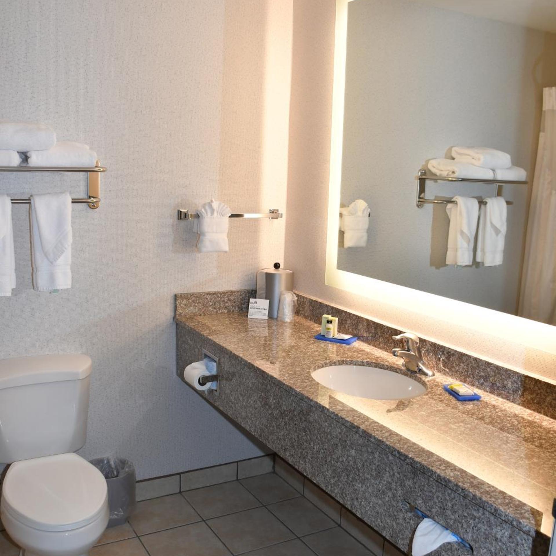 holiday inn express evanston by ihg