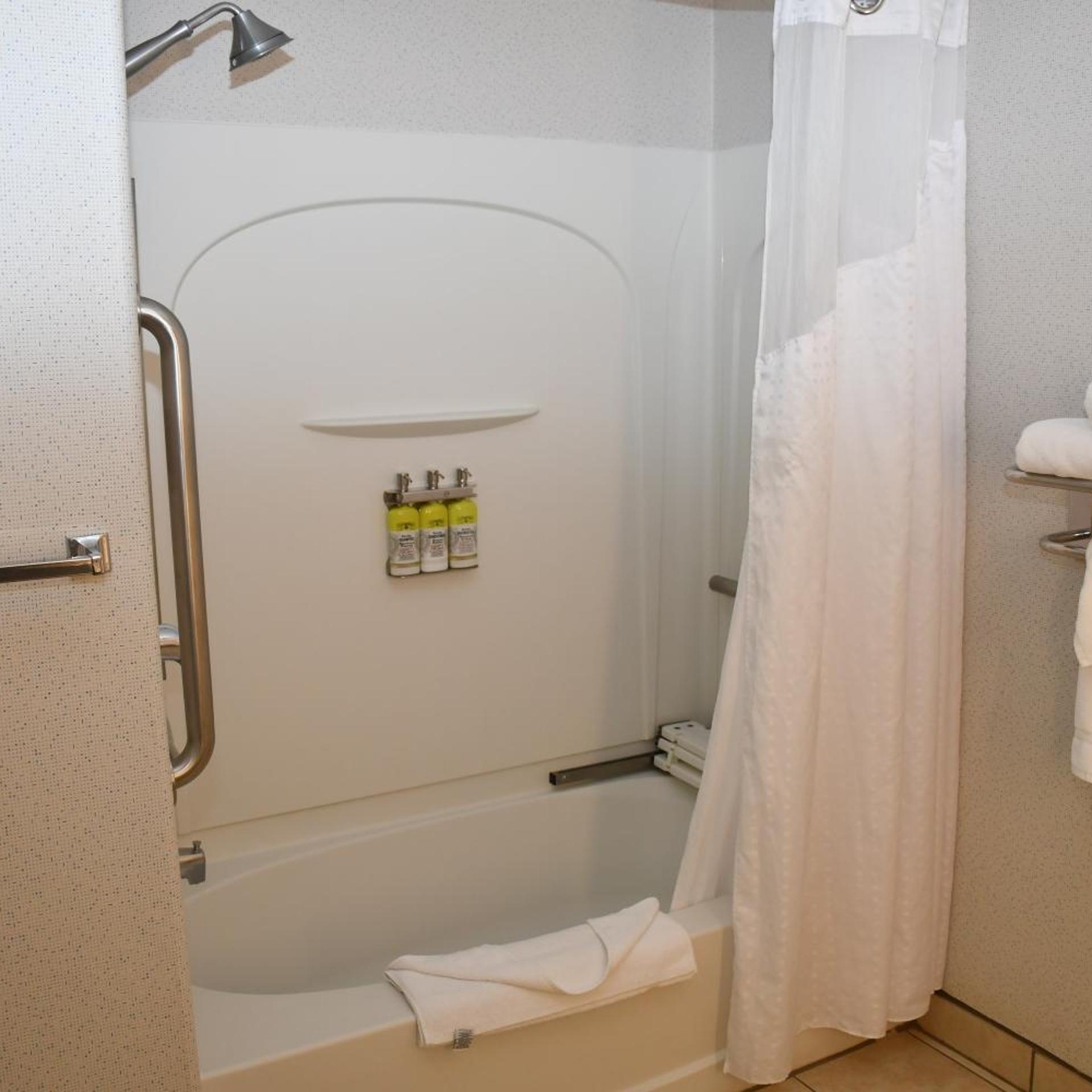 holiday inn express evanston by ihg