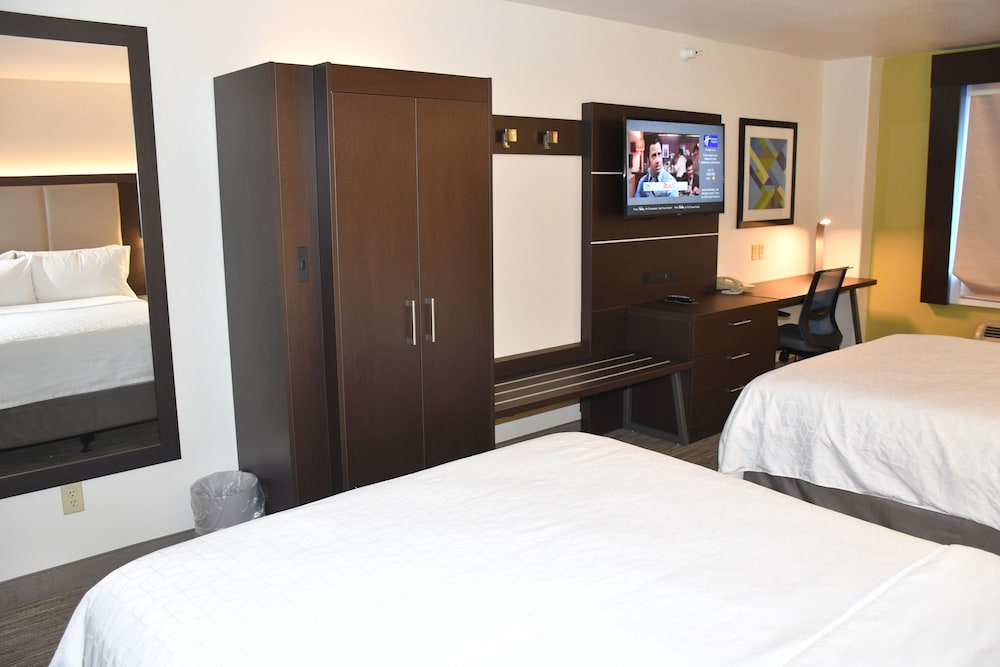 holiday inn express evanston by ihg