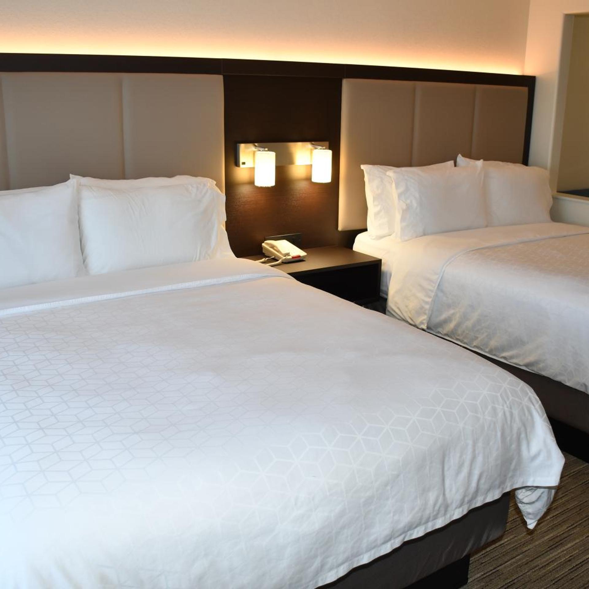 holiday inn express evanston by ihg