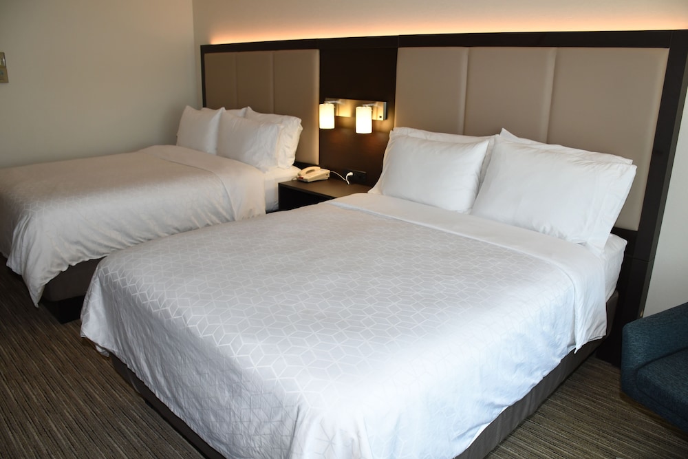 holiday inn express evanston by ihg