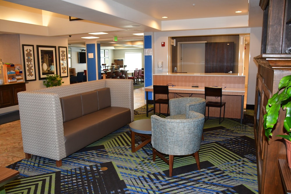 holiday inn express evanston by ihg