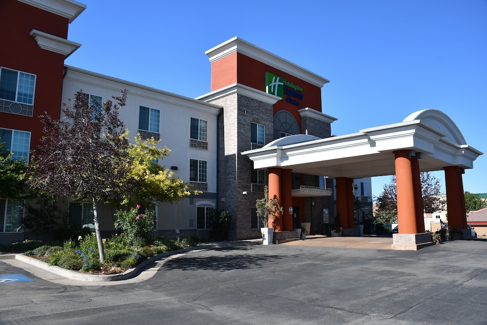 holiday inn express evanston by ihg