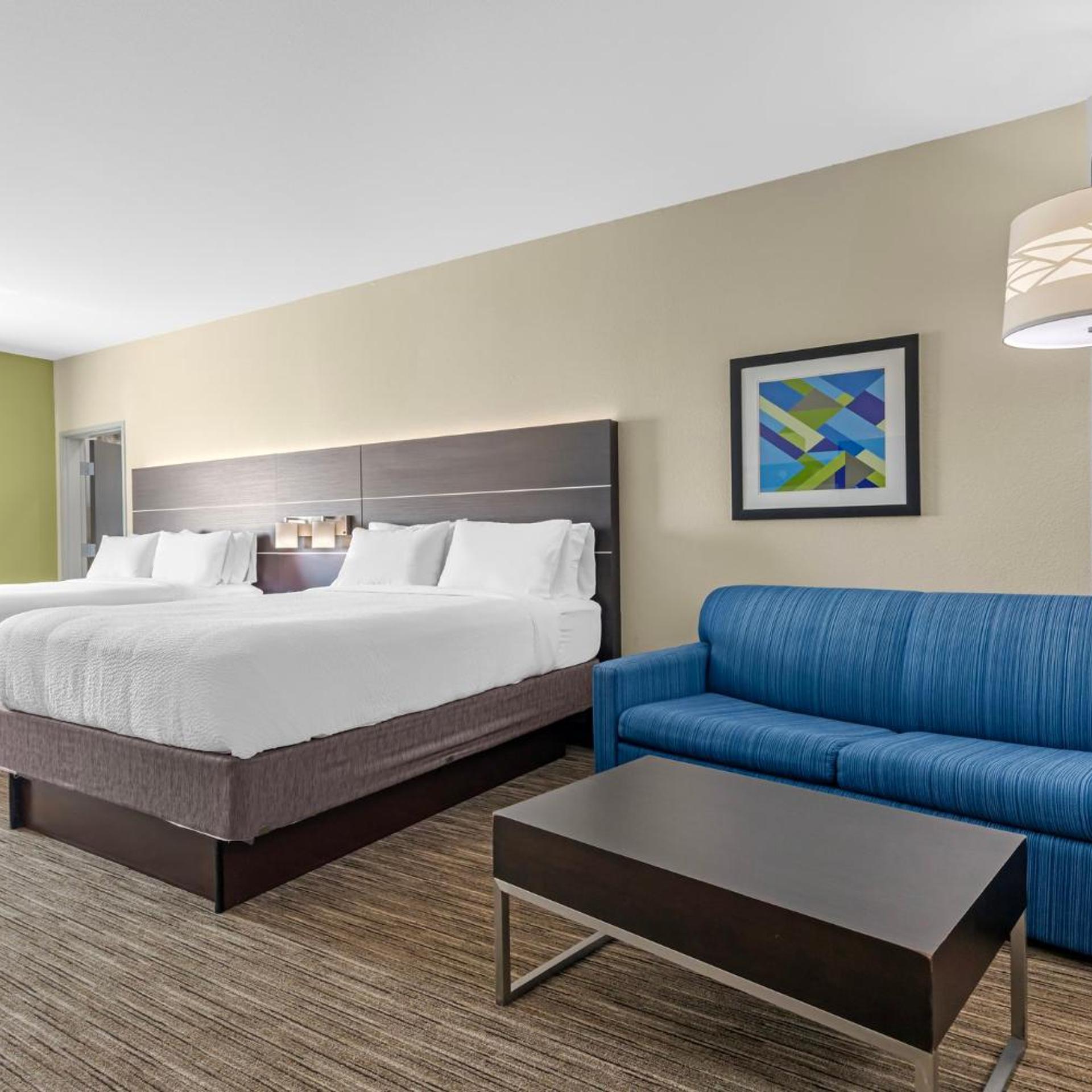 holiday inn express and suites fairfield north