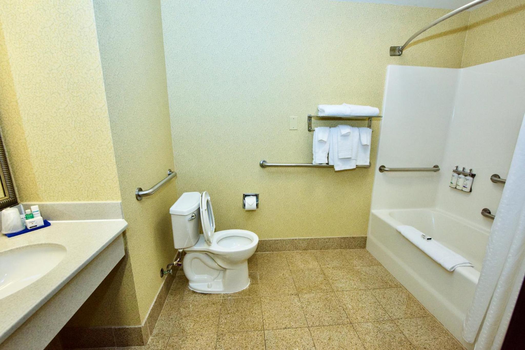 holiday inn express and suites st louis west fent