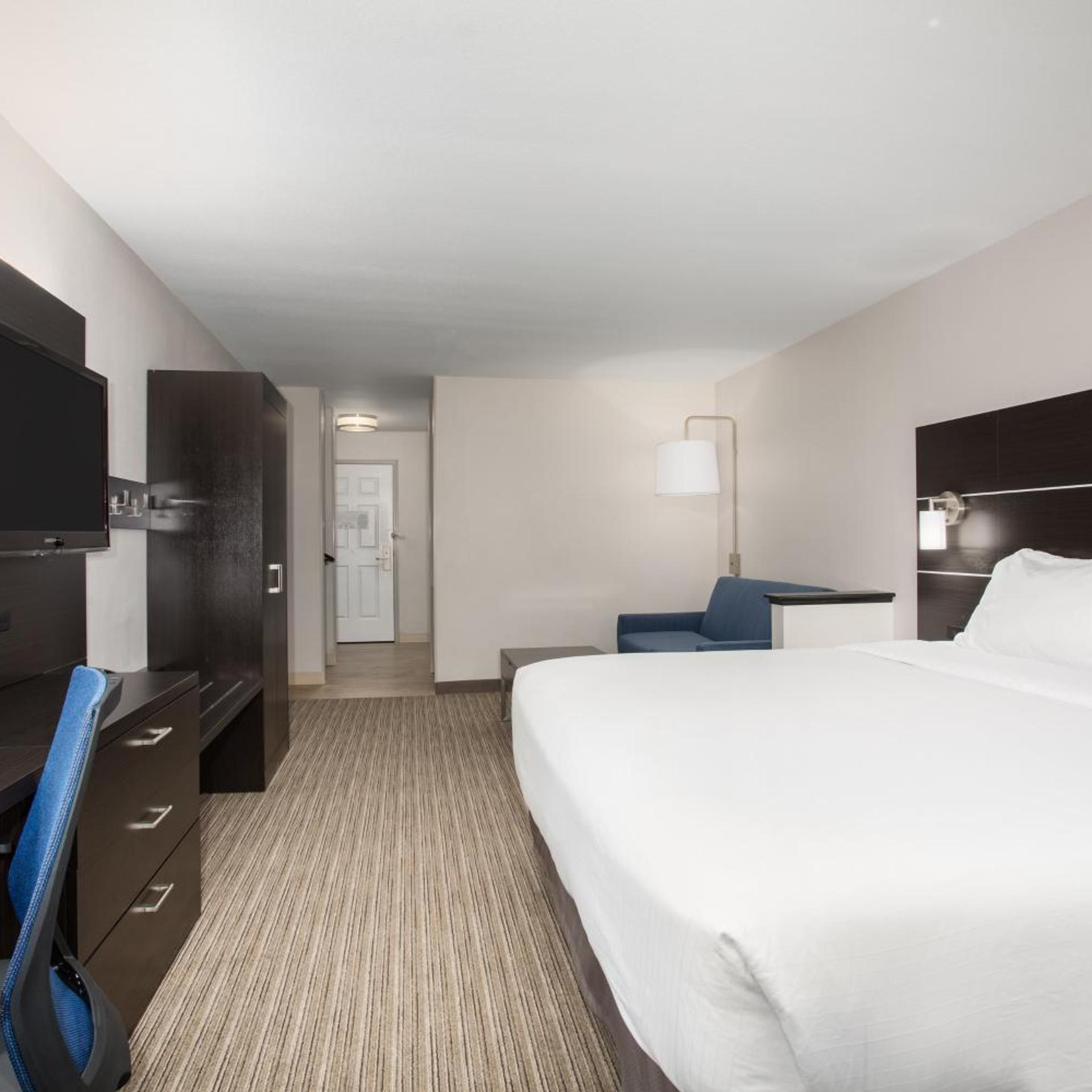 holiday inn express hotel and suites ft collins by ihg
