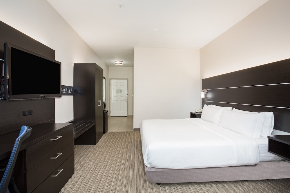 holiday inn express hotel and suites ft collins by ihg