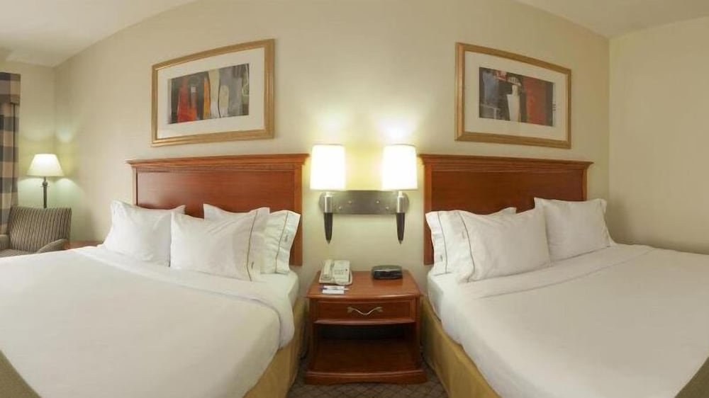 holiday inn express and suites flowood by ihg