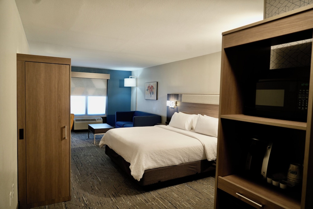 holiday inn express and suites flowood by ihg