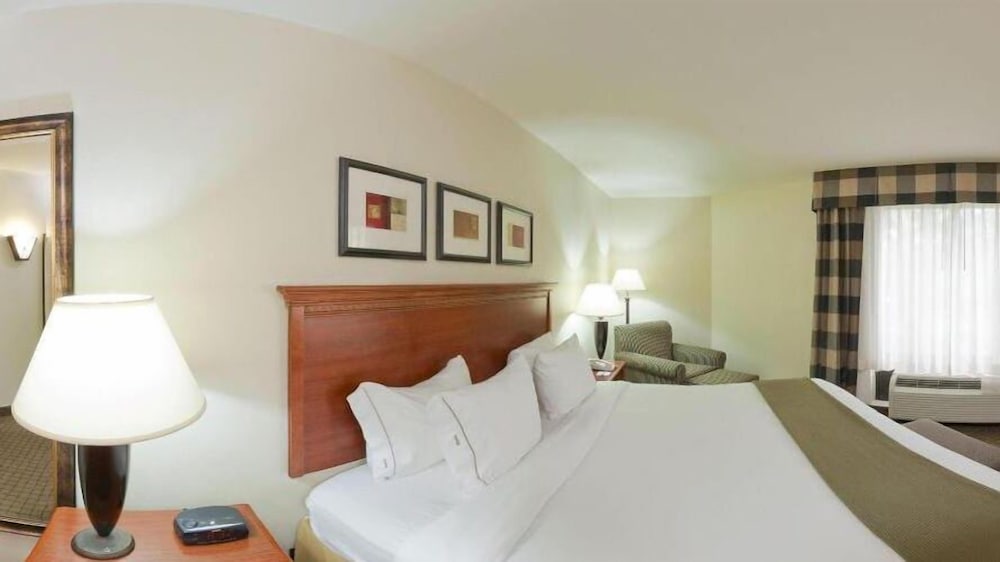 holiday inn express and suites flowood by ihg