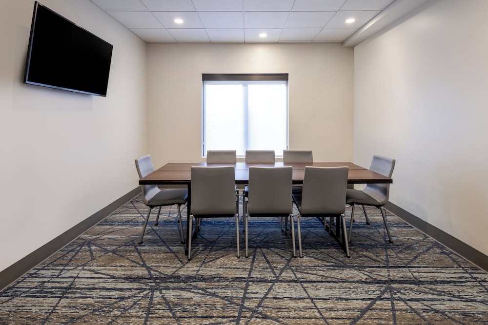 holiday inn express and suites flowood by ihg