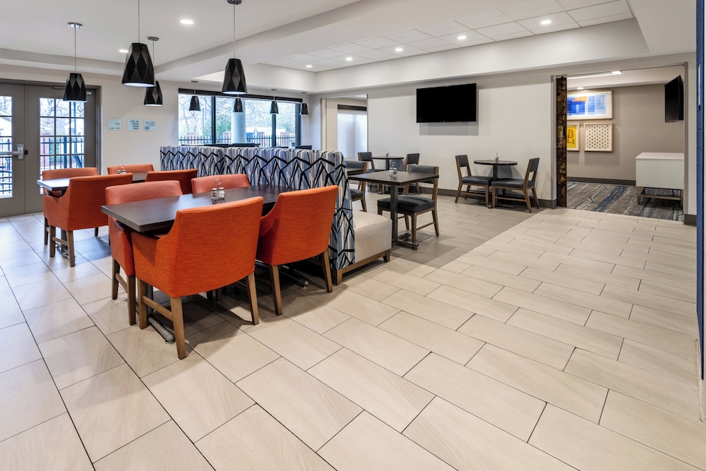 holiday inn express and suites flowood by ihg
