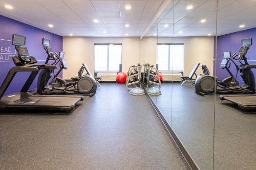 holiday inn express and suites flowood by ihg