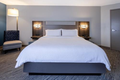 holiday inn express and suites flowood by ihg