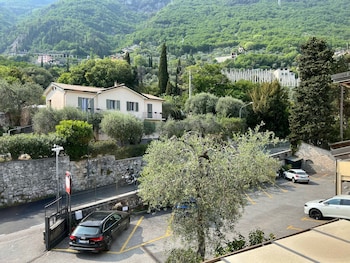 hotel meandro lake view