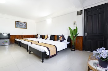 casablanca hotel