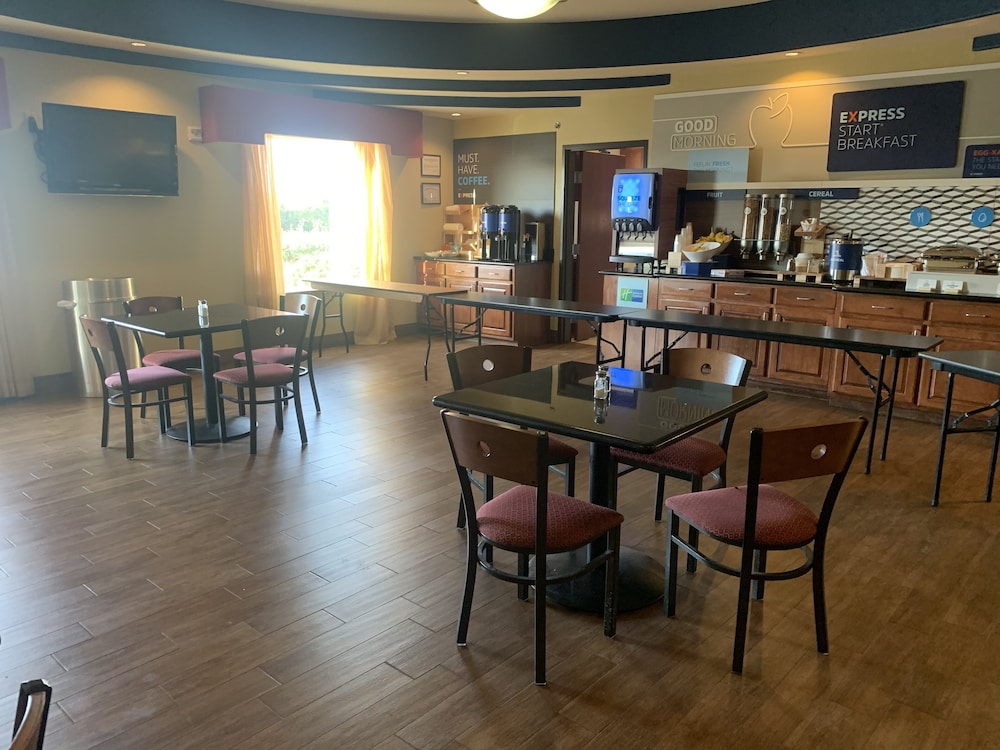 holiday inn express sweetwater by ihg