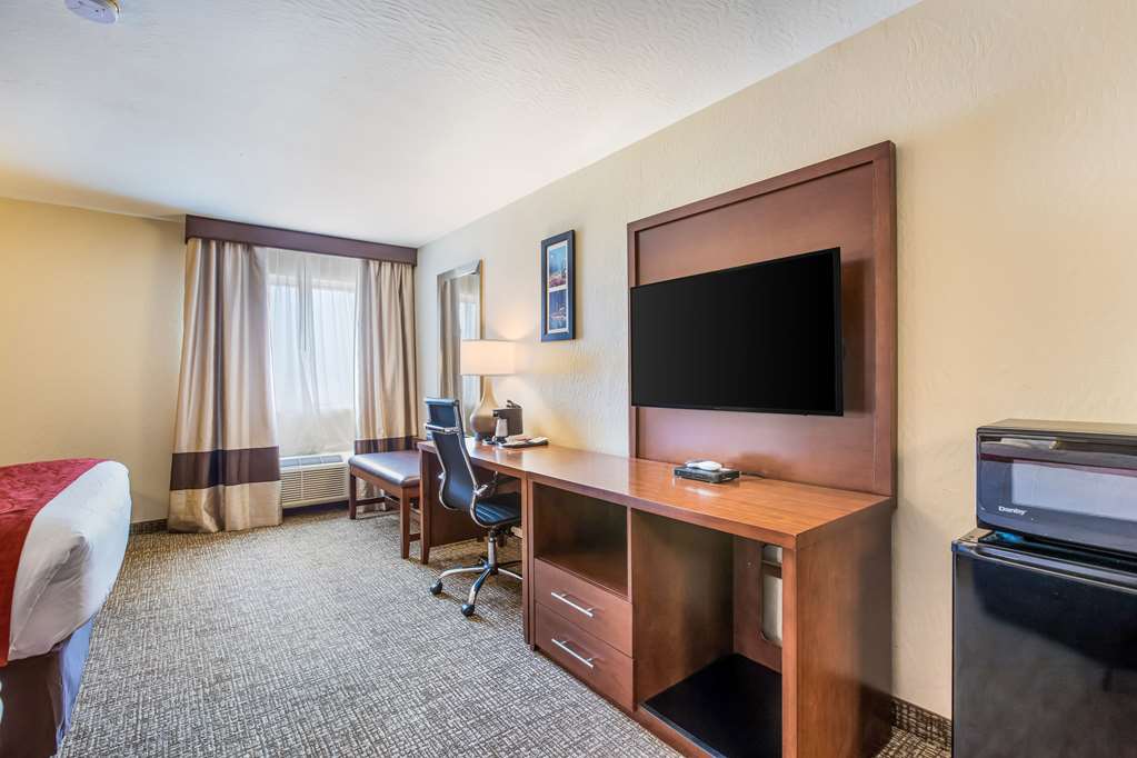 comfort inn and suites fairborn near wright patterson afb