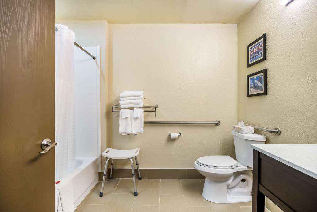 comfort inn and suites fairborn near wright patterson afb