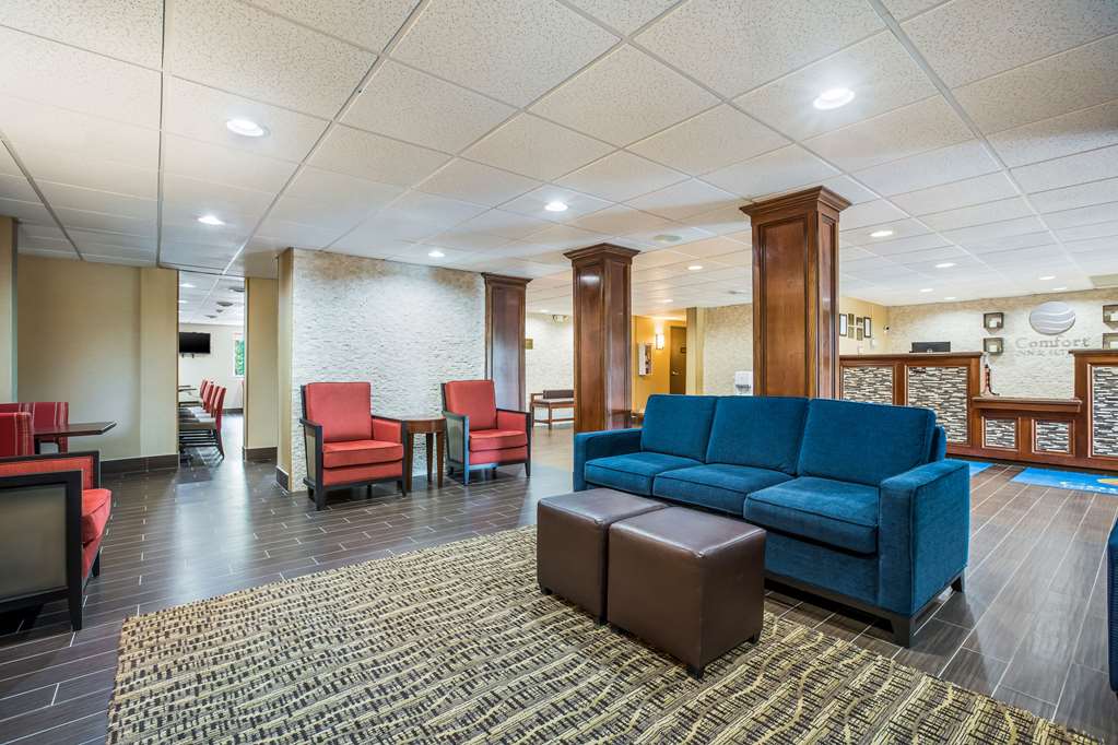 comfort inn and suites fairborn near wright patterson afb