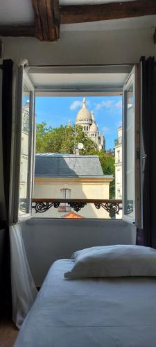 le village montmartre by hiphophostels