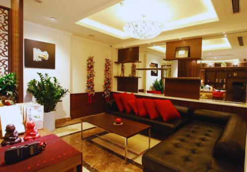 essence palace hotel