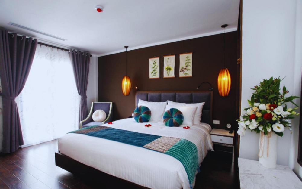essence palace hotel