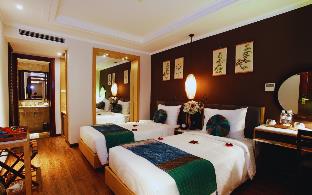 essence palace hotel