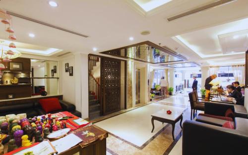 essence palace hotel