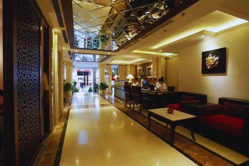 essence palace hotel