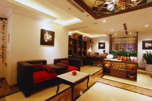 essence palace hotel