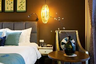 essence palace hotel