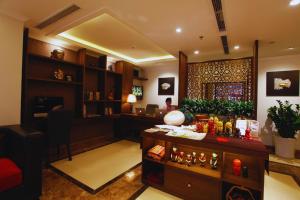 essence palace hotel