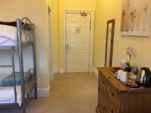 Chaston Manor Hotel,Isle Of Wight>>Broadway,3 star