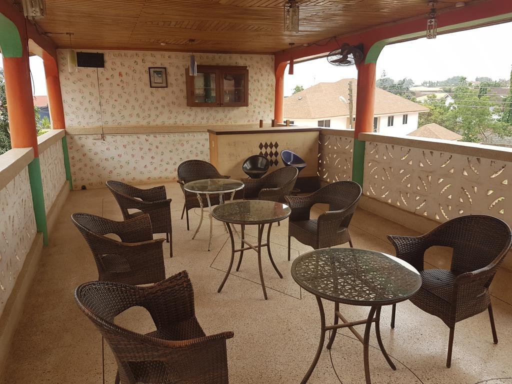 east airport guesthouse