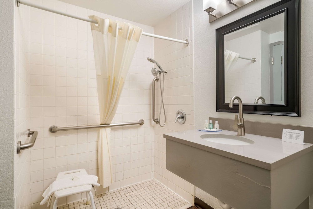 quality inn jacksonville near camp lejeune