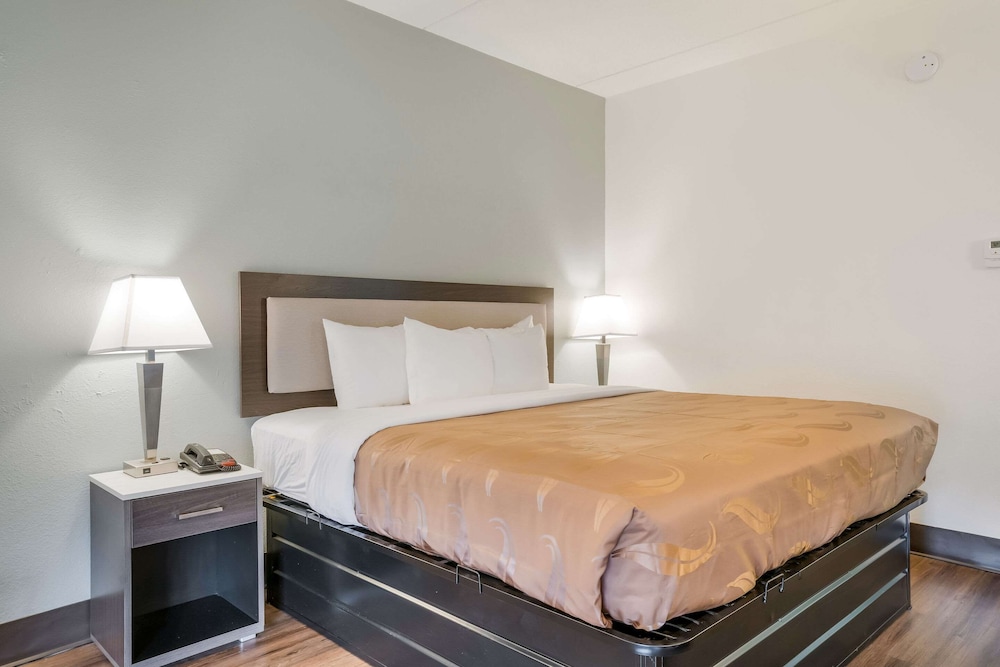quality inn jacksonville near camp lejeune