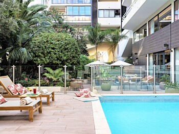 Croisette Beach Hotel Cannes - Mgallery Collection,French Riviera>>Cannes,4 star