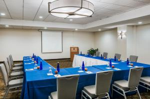 The Kenilworth Hotel - Airport West,Irvington>>Cranford,3 star