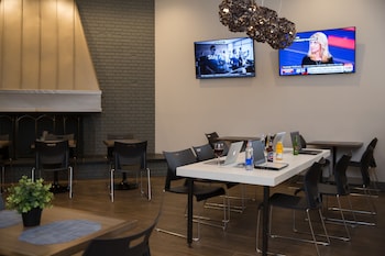 the kenilworth hotel airport west