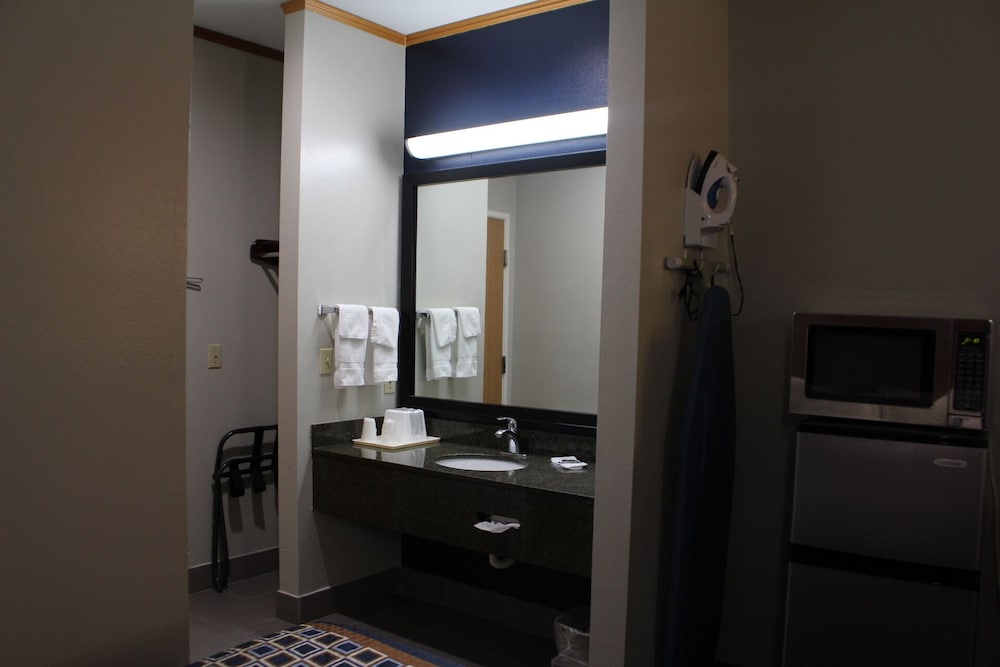 homegate inn and suites